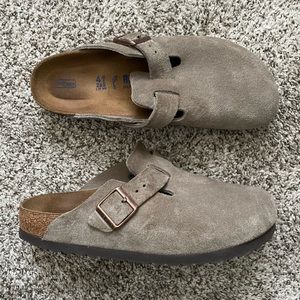 Birkenstock Boston clogs